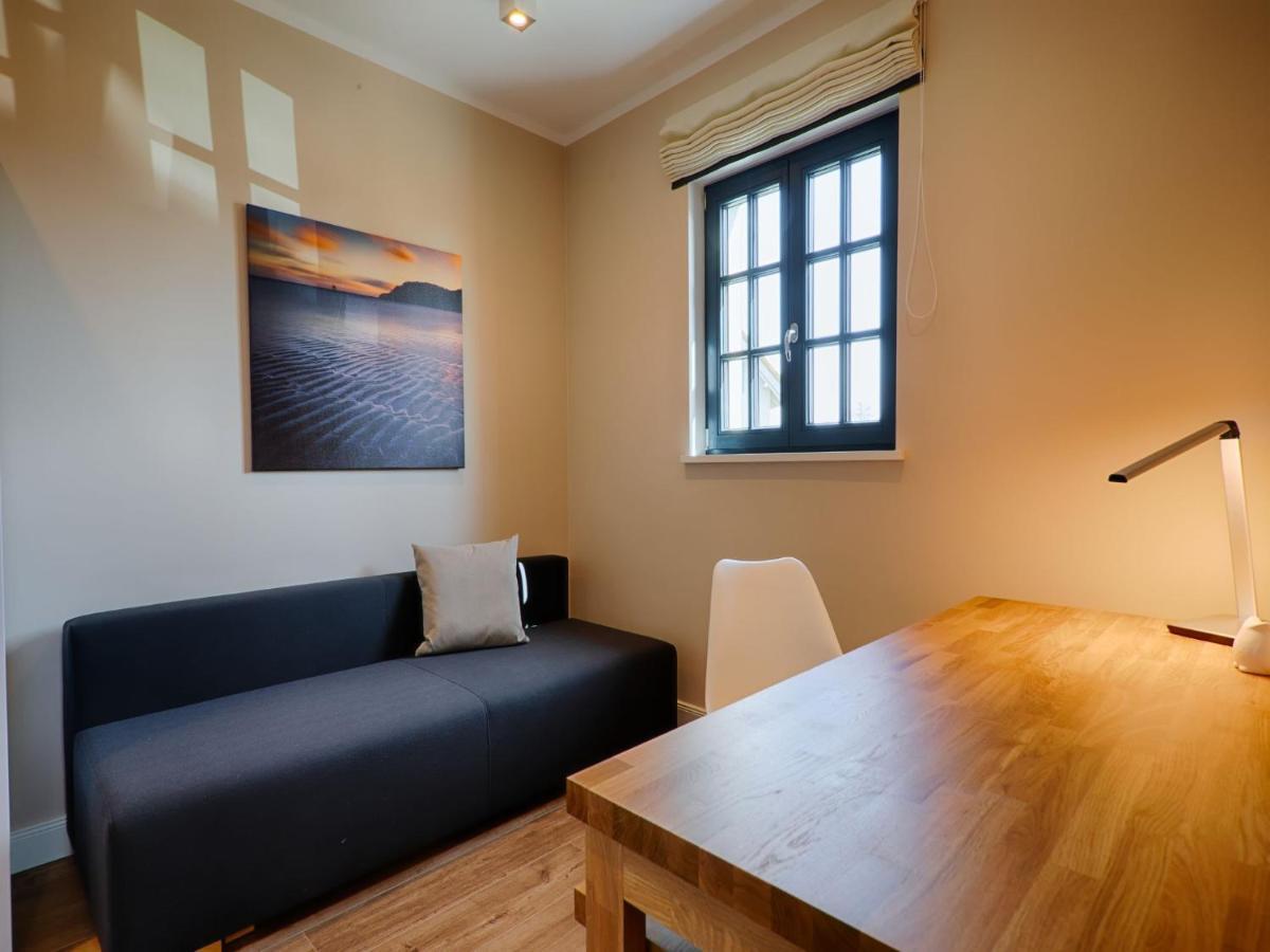 Reetland Am Meer - Luxus Reetdachvilla Mit 3 Schlafzimmern, Sauna Und Kamin F18 Дранске Экстерьер фото